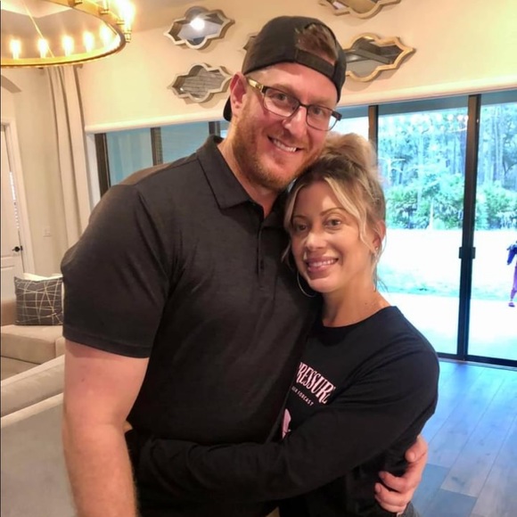 Meet your Posher, Jenny - Picture 2 of 5